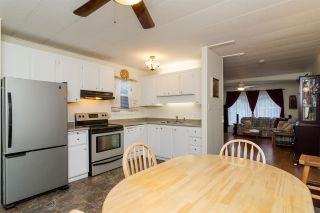 Photo 12: 145 7790 KING GEORGE Boulevard in Surrey: East Newton Manufactured Home for sale in "CRISPEN BAYS" : MLS®# R2121251