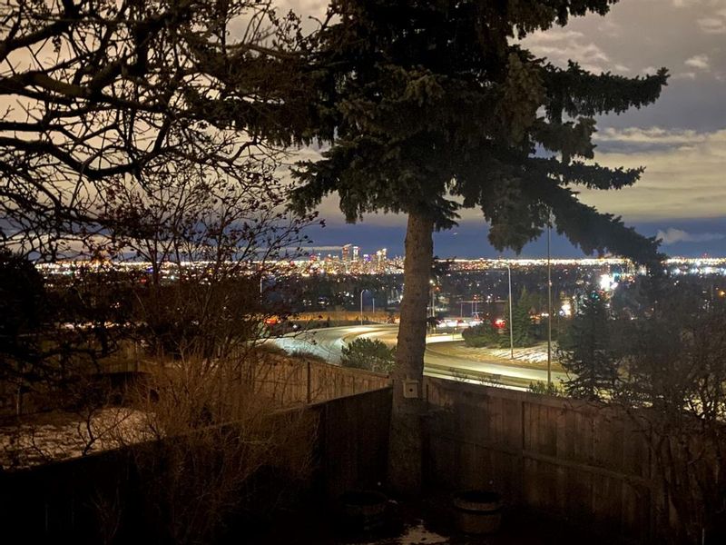 FEATURED LISTING: 55 Coach Gate Way Southwest Calgary