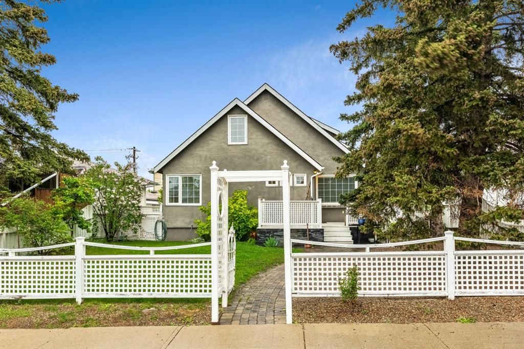 Main Photo: 308 34 Avenue NE in Calgary: Highland Park Detached for sale : MLS®# A1227402