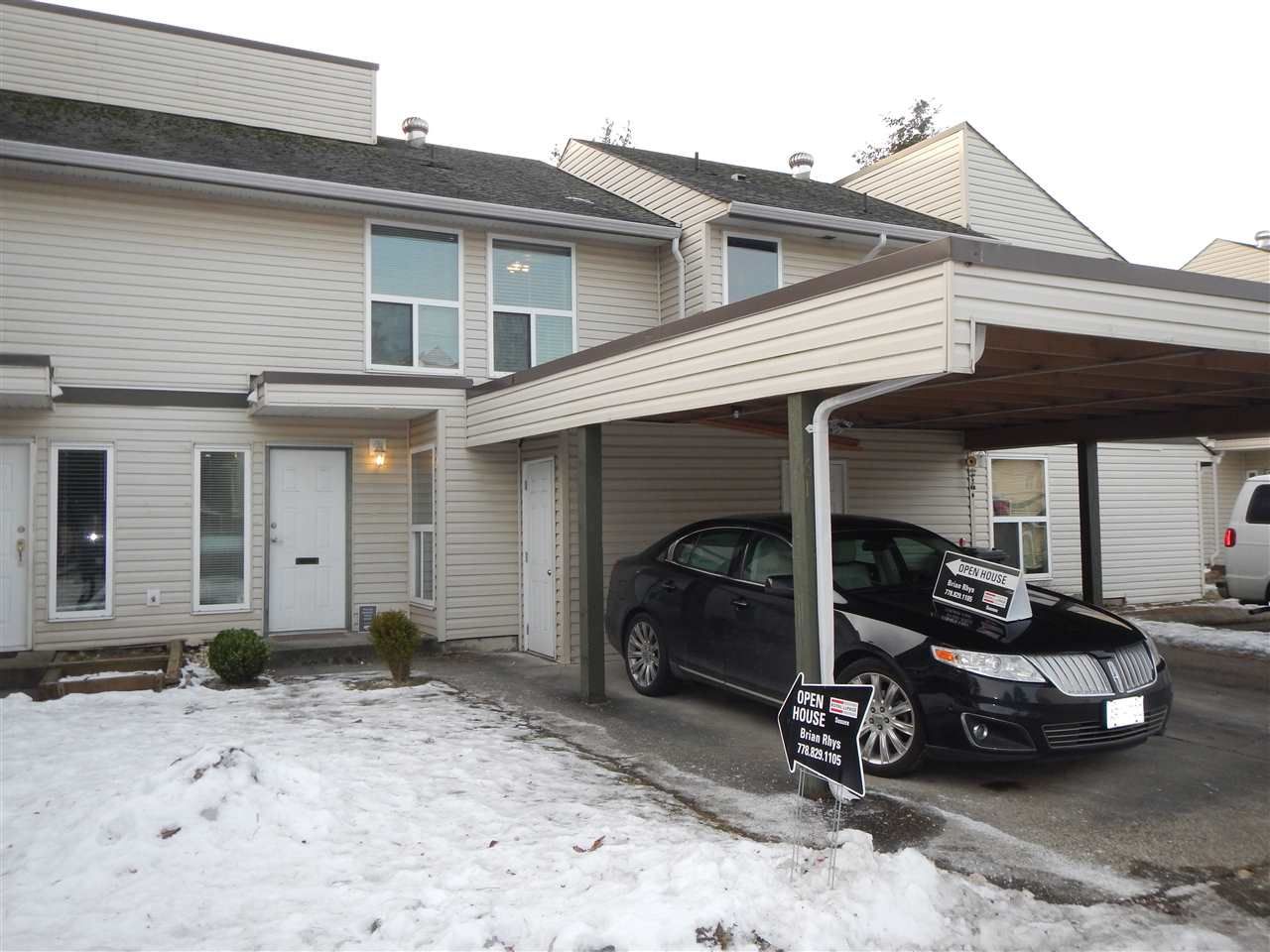 Main Photo: 61 3030 TRETHEWEY STREET in : Abbotsford West Townhouse for sale : MLS®# R2130885