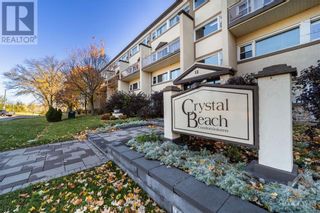 Photo 2: 12 CORKSTOWN RD ROAD UNIT#121 in Nepean: Condo for sale : MLS®# 1368201