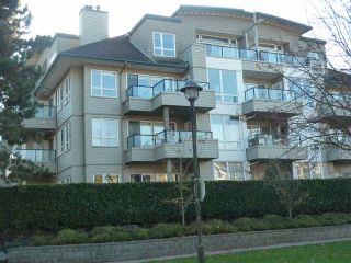 Photo 1: 304 5800 ANDREWS Road in Richmond: Steveston South Condo for sale in "Tje Villas at Southcove" : MLS®# R2241418
