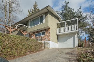 Photo 2: 7254 WREN Street in Mission: Mission BC House for sale : MLS®# R2856909