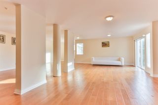 Photo 15: 2552 WESTHILL Close in West Vancouver: Westhill House for sale in "WESTHILL VILLA" : MLS®# R2055281