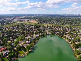 Photo 4: 12015 Lake Erie Way SE in Calgary: Lake Bonavista Detached for sale : MLS®# A2005596