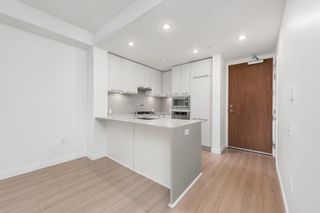 Photo 2: 211 6677 CAMBIE Street in Vancouver: South Cambie Condo for sale in "CAMBRIA" (Vancouver West)  : MLS®# R2855272