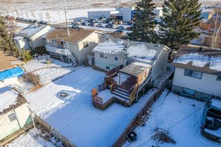Photo 5: 2115 Mackay Road NW in Calgary: Montgomery Detached for sale : MLS®# A2017111