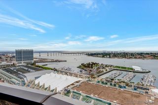 Photo 10: DOWNTOWN Condo for sale : 3 bedrooms : 100 Harbor Drive #3305/3306 in San Diego