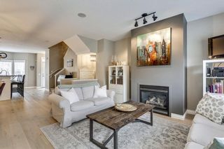 Photo 10: 93 SOMME Boulevard SW in Calgary: Garrison Woods Row/Townhouse for sale : MLS®# C4241800
