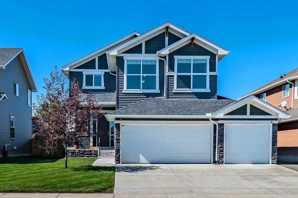 Main Photo: 129 Kinniburgh Way: Chestermere Detached for sale : MLS®# A2000926