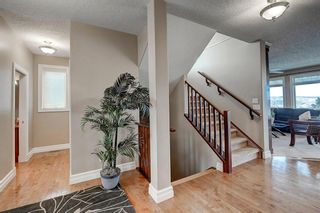 Photo 5: 83 HIDDEN CREEK PT NW in Calgary: Hidden Valley House for sale : MLS®# C4282209