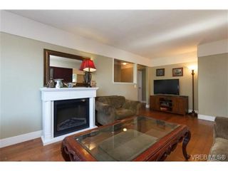 Photo 3: 1120 Loenholm Rd in VICTORIA: SW Northridge House for sale (Saanich West)  : MLS®# 738051