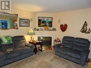 Photo 2: 2 - 3038 ORCHARD DRIVE in Keremeos: House for sale : MLS®# 176321