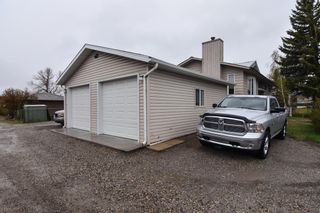 Photo 2: 10 Bedford Road NE in Calgary: Beddington Heights Detached for sale : MLS®# A1219597