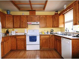 Photo 4: 20409 WALNUT CR in Maple Ridge: Southwest Maple Ridge House for sale : MLS®# V1033651