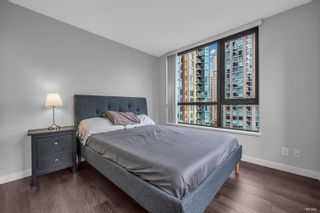 Photo 14: 1304 928 HOMER Street in Vancouver: Yaletown Condo for sale in "YALETOWN PARK 1" (Vancouver West)  : MLS®# R2821614
