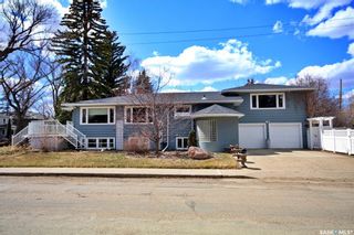 Photo 1: 1039 Colony Street East in Saskatoon: Varsity View Residential for sale : MLS®# SK930179