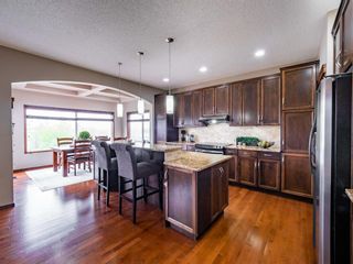 Photo 10: 105 Cortina Bay SW in Calgary: Springbank Hill Detached for sale : MLS®# A1110859