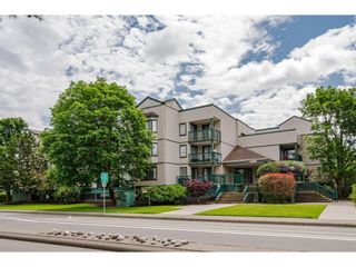 Photo 2: 106 20454 53 Avenue in Langley: Langley City Condo for sale in "Rivers Edge" : MLS®# R2707098