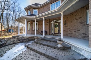 Photo 2: 1580 REINDEER WAY in Ottawa: House for sale : MLS®# 1380322