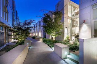 Photo 17: 750 W 6TH Avenue in Vancouver: Fairview VW Townhouse for sale in "SIXTH + STEEL" (Vancouver West)  : MLS®# R2313387