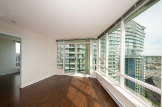 Photo 2: 2302 939 EXPO Boulevard in Vancouver: Yaletown Condo for sale (Vancouver West)  : MLS®# R2372437