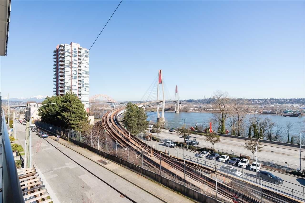 Main Photo: 301 218 CARNARVON Street in New Westminster: Downtown NW Condo for sale in "Irving Living" : MLS®# R2505554