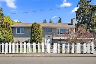 Photo 3: 955 Hereward Rd in Victoria: VW Victoria West Single Family Residence for sale (Victoria West)  : MLS®# 964118