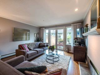 Photo 2: 2057 E 5TH Avenue in Vancouver: Grandview Woodland 1/2 Duplex for sale (Vancouver East)  : MLS®# R2407601