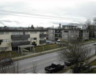 Photo 10: 402 1353 70TH Ave in Vancouver West: Marpole Residential for sale ()  : MLS®# V755038