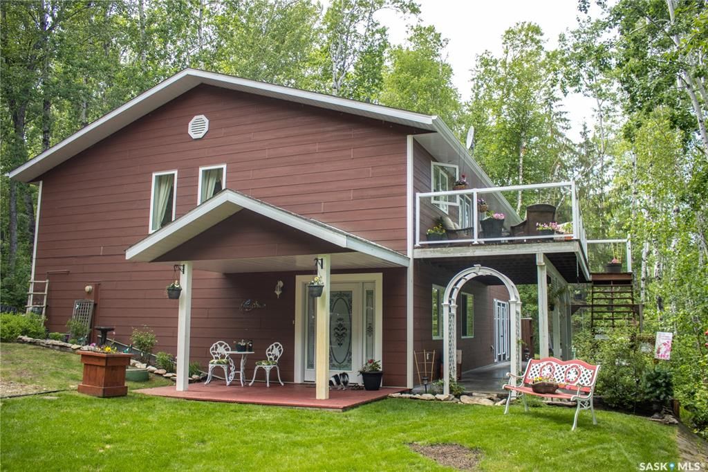 Main Photo: 29 Hillview Drive in Nipawin: Residential for sale (Nipawin Rm No. 487)  : MLS®# SK932250
