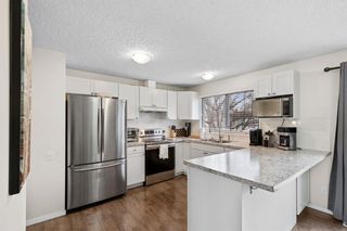Photo 8: 99 Beaconsfield Rise NW in Calgary: Beddington Heights Detached for sale : MLS®# A1180894