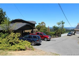 Photo 7: 3407 Karger Terr in VICTORIA: Co Triangle House for sale (Colwood)  : MLS®# 735110
