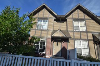 Photo 1: 166 New Brighton Villas SE in Calgary: New Brighton Row/Townhouse for sale : MLS®# A1244822