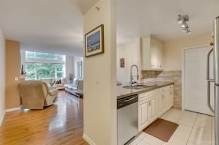 Photo 14: 308 5281 OAKMOUNT Crescent in Burnaby: Oaklands Condo for sale in "THE LEGENDS" (Burnaby South)  : MLS®# R2411530
