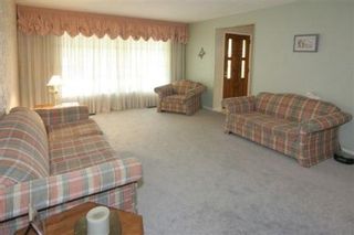 Photo 2:  in Pickering: Freehold for sale : MLS®# E1212310