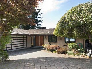 Photo 1: 440 TIMBERTOP Drive: Lions Bay House for sale in "LIONS BAY" (West Vancouver)  : MLS®# V939444