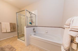 Photo 9: 59 20770 97B Avenue in Langley: Walnut Grove Townhouse for sale in "MUNDAY CREEK" : MLS®# R2271523