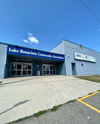 Photo 43: 1008 Lake Twintree Drive SE in Calgary: Lake Bonavista Detached for sale : MLS®# A1174381