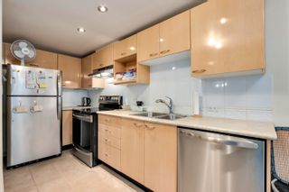 Photo 12: 209 638 W 7TH Avenue in Vancouver: Fairview VW Condo for sale in "OMEGA CITY HOMES" (Vancouver West)  : MLS®# R2650189
