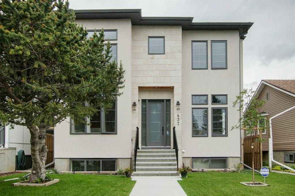 Main Photo: 437 22 Avenue NE in Calgary: Winston Heights/Mountview Detached for sale : MLS®# A1032355