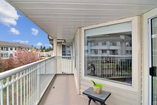 Photo 16: 302 2491 GLADWIN Road in Abbotsford: Central Abbotsford Condo for sale in "Lakewood Gardens" : MLS®# R2681519