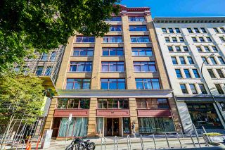 Photo 1: B1 518 BEATTY Street in Vancouver: Downtown VW Condo for sale in "Studio 518" (Vancouver West)  : MLS®# R2528416