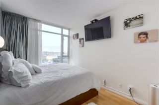 Photo 11: 1203 1211 MELVILLE Street in Vancouver: Coal Harbour Condo for sale in "Ritz" (Vancouver West)  : MLS®# R2361599