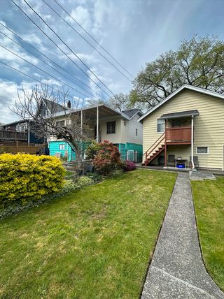 Photo 13: 1722 E 6TH Avenue in Vancouver: Grandview Woodland House for sale (Vancouver East)  : MLS®# R2774146