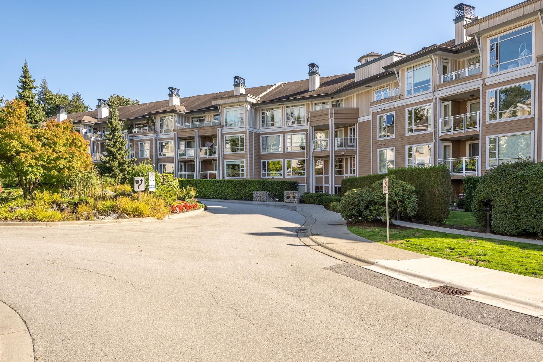 Main Photo: 322 3629 DEERCREST Drive in North Vancouver: Roche Point Condo for sale in "Deerfield By the Sea" : MLS®# R2619848