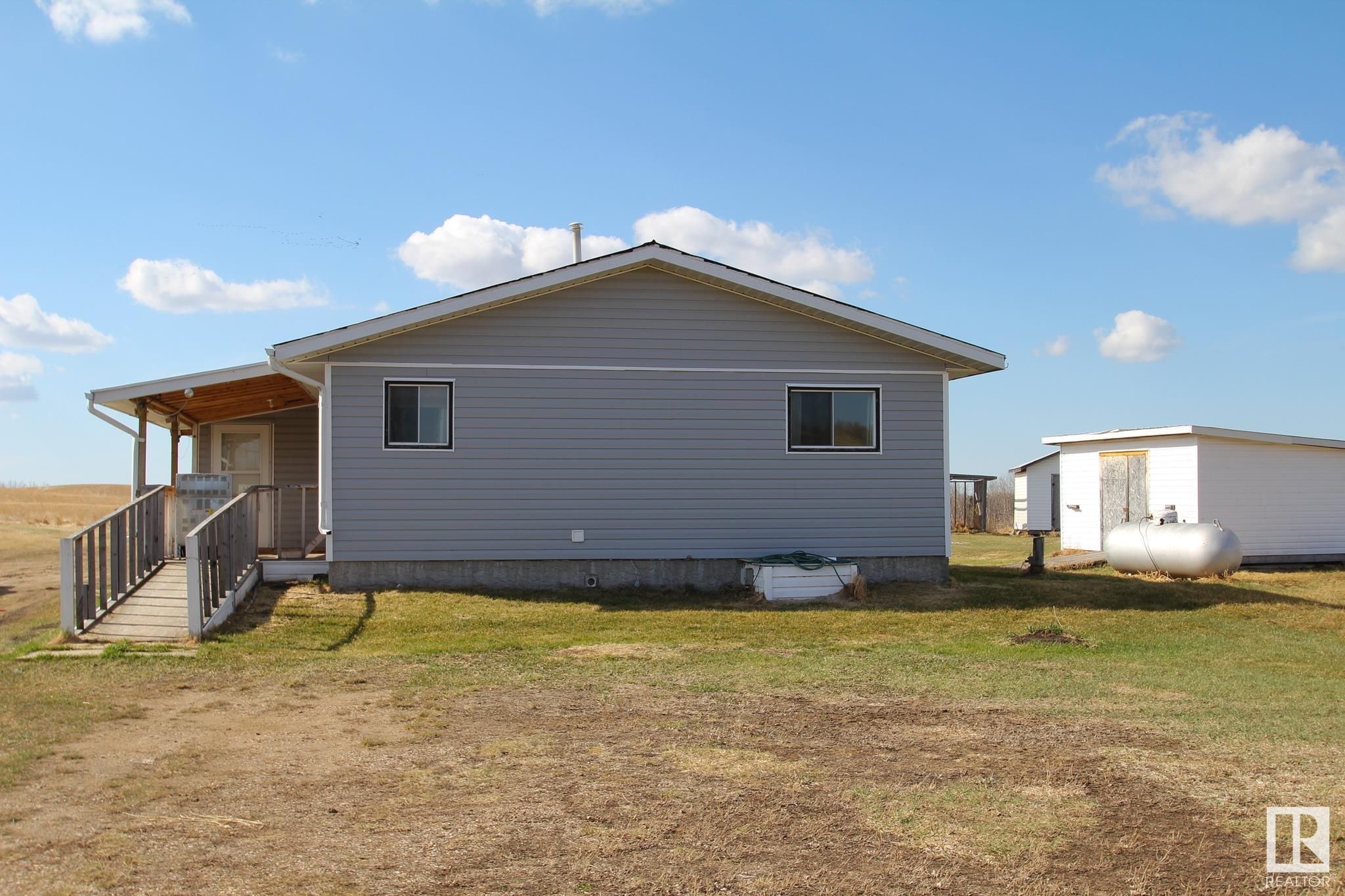Main Photo: : Rural St. Paul County House for sale : MLS®# E4263282