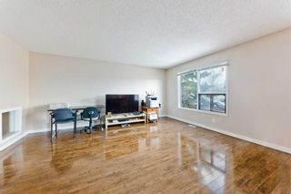 Photo 4: 2816 38 Street SW in Calgary: Glenbrook Full Duplex for sale : MLS®# A2123657