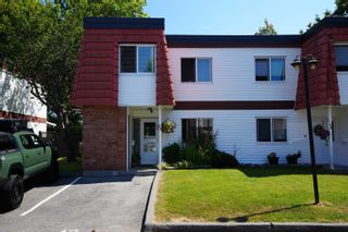 Photo 1: 12 10680 SPRINGMONT Drive in Richmond: Steveston North Townhouse for sale in "SEQUOIA PLACE" : MLS®# R2718501