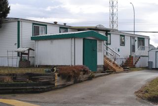 Photo 3: 47 2035 MARTENS Street in Abbotsford: Poplar Manufactured Home for sale in "Maplewood Estates" : MLS®# R2753106